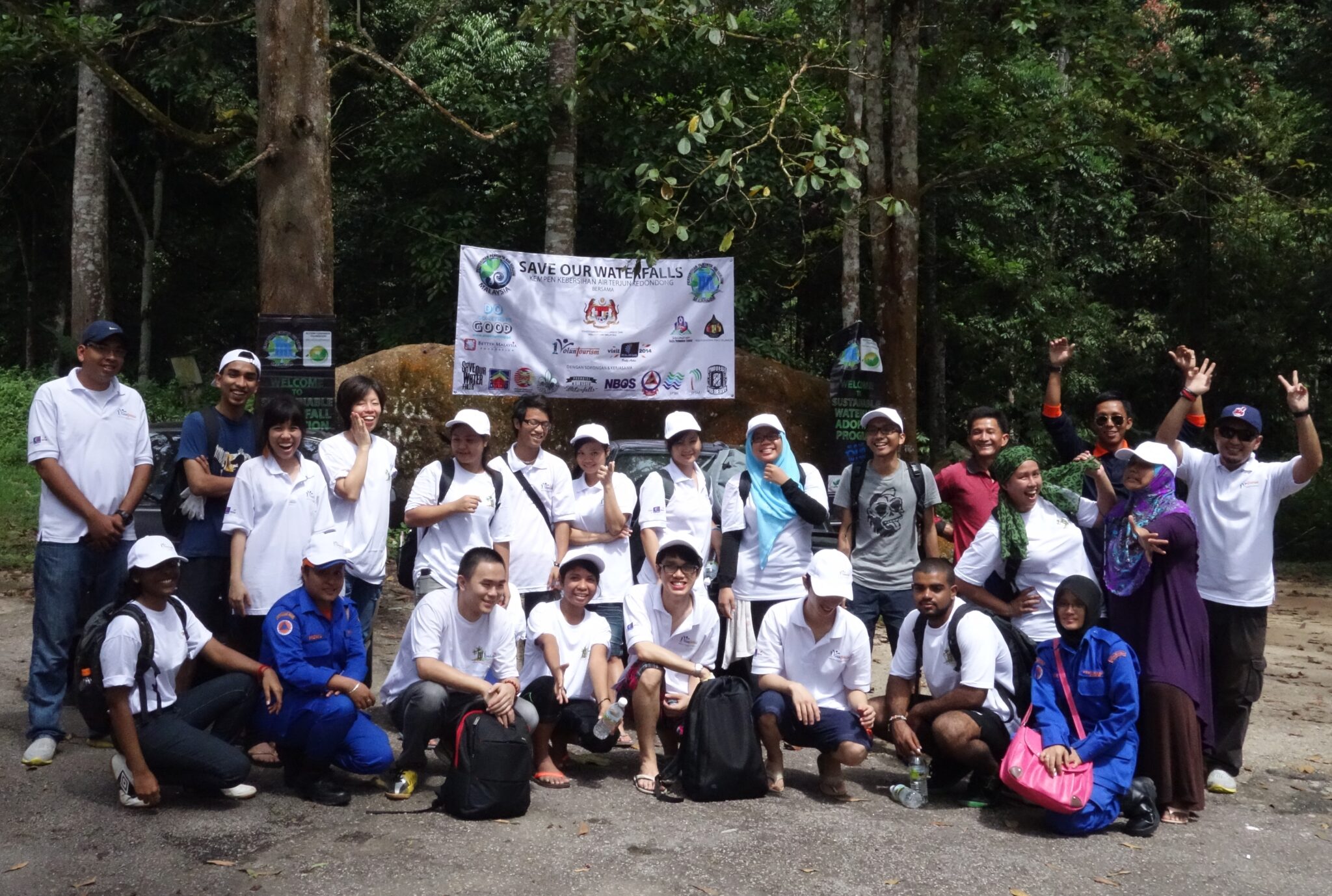 The DSG team with the Waterfall Association!